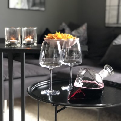 Whiskeykaraffe Diamant mit 4 Gläsern & Holzplatte, 0,75 Liter