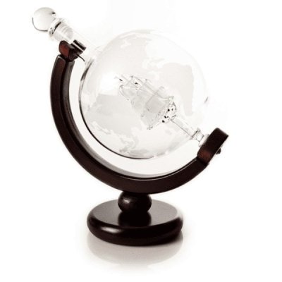 Whiskeykaraffe Globe mit 2 Gläsern und 8 Whiskeysteinen, 0,85 Liter
